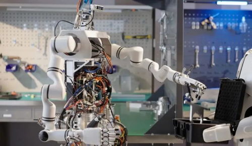 全能Q族人形机器人 CyberDaily引领专业设计服务新纪元